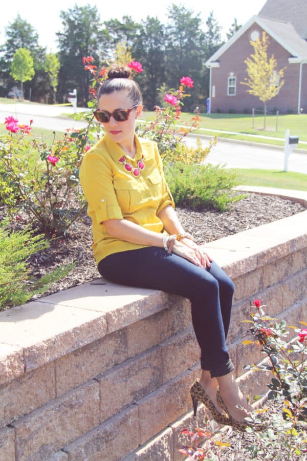 Mustard Yellow Street Outfits Inspired By Fall