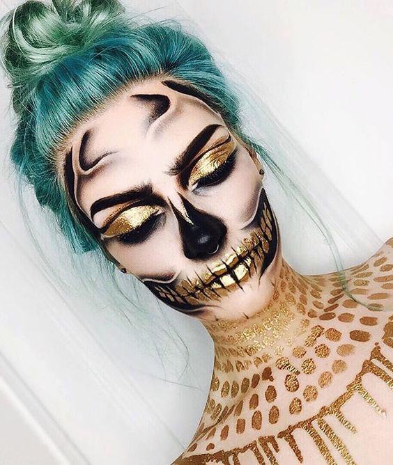 The Best Masks Inspirations For A Perfect Halloween Look