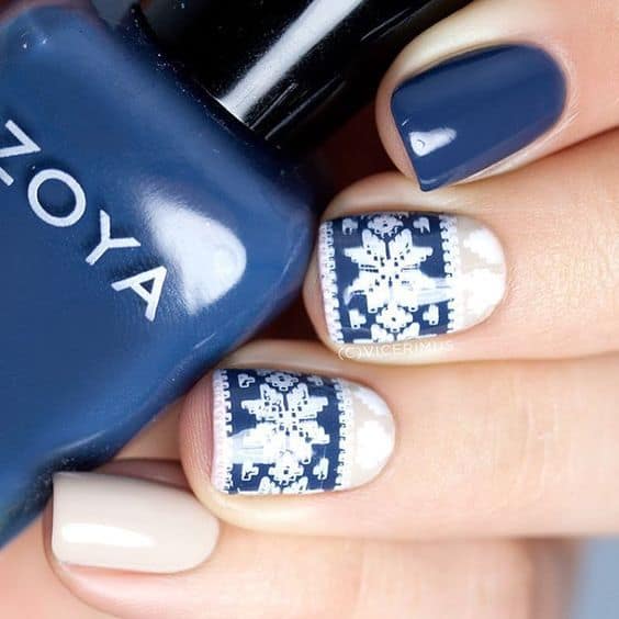 The Cutest Christmas Sweater Inspired Nails Art Designs To Feel The Magic Of The Holidays At Its Best