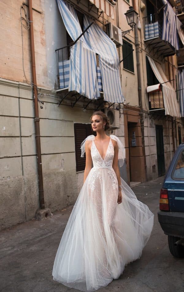 Feel The Magic Of Sicilian Culture Through The Newest Muse By Berta Fall 2018 Bridal Collection