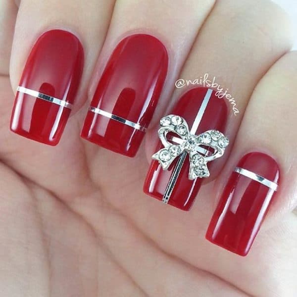 The Best Christmas Nail Designs That Will Bring You Joy