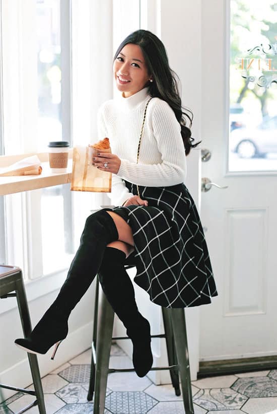 How To Style Your Skirt During The Fall Months