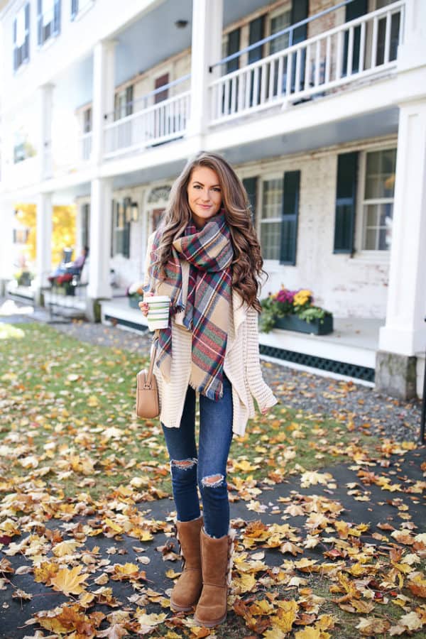 How To Wear Your Blanket Scarf This Winter In Some Stylish Ways