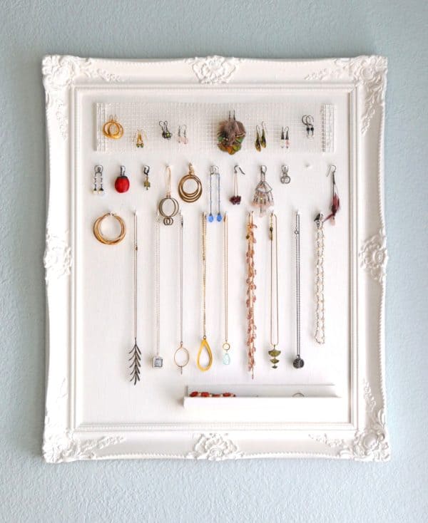 Super Practical DIY Jewelry Holders That You Should Copy Now