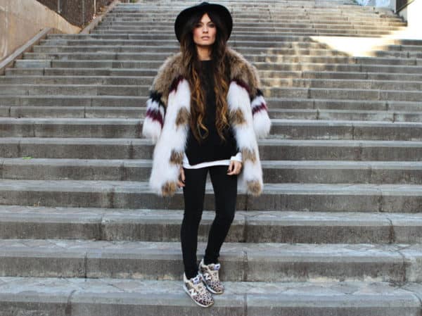 How To Make Stunning Combinations With Faux Fur Coat