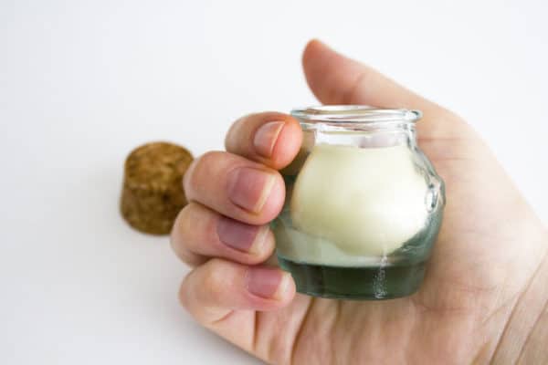 Wonderful Homemade Cuticle Creams That Will Recover The Skin Around Your Nails