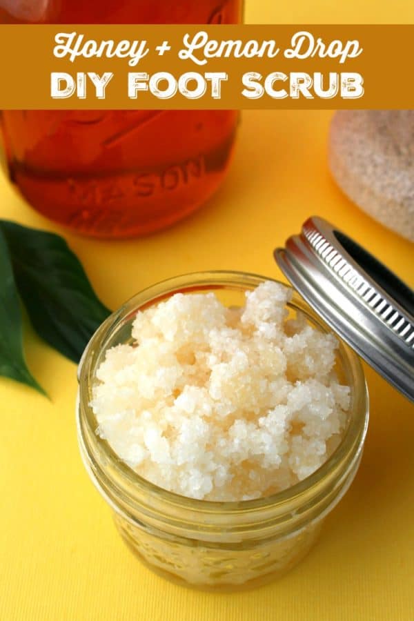 Fantastic Homemade Foot Scrubs That You Have To Try