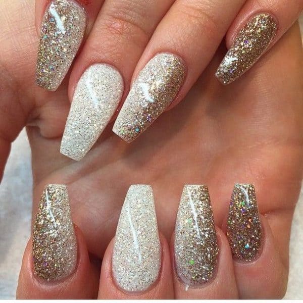 Last Minute New Year Manicures That Will Get You Looking Amazing