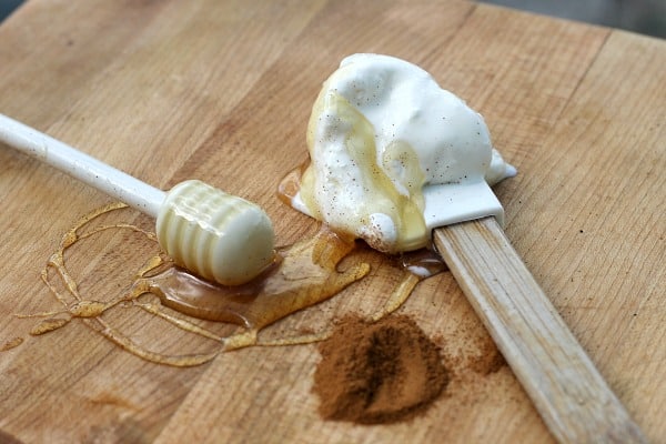 Super Quick And Easy Facial Homemade Masks With Yogurt