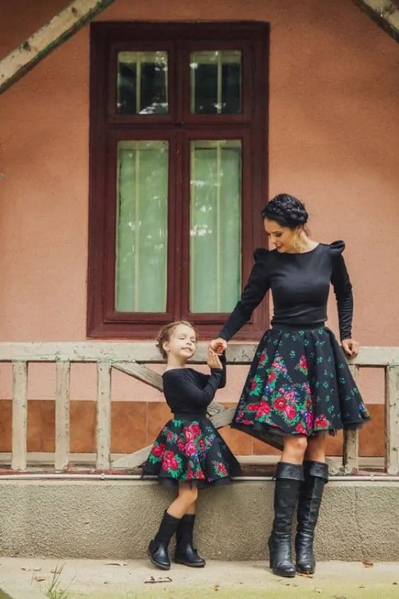 mom and daughter outfits