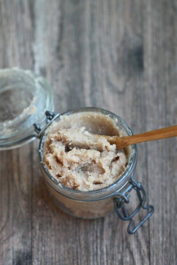 Awesome Body Scrubs To Pamper Yourselves This Winter