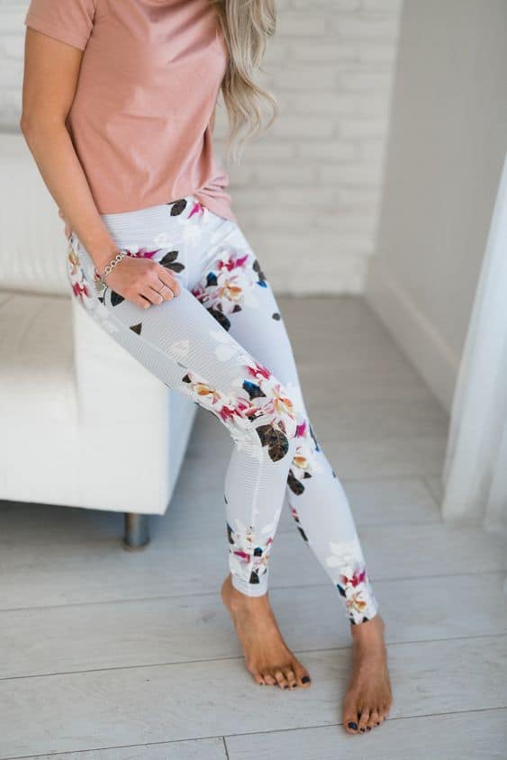 Chic Spring Leggings Outfits That Will Make You Feel Comfortable