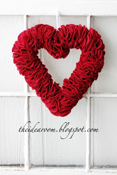 Interesting DIY Valentines Day Crafts That Will Put You In The Festive Spirit