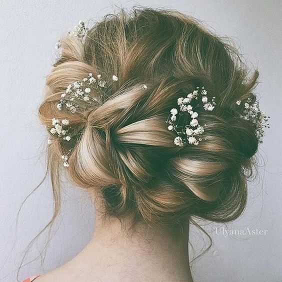 Stunning Spring Wedding Hairstyles With Floral Details