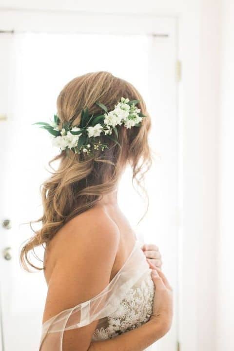 Stunning Spring Wedding Hairstyles With Floral Details