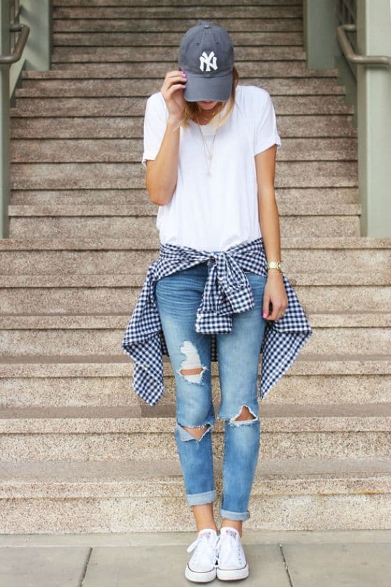 How To Style Your Plain T Shirt In Some Extraordinary Ways This Spring