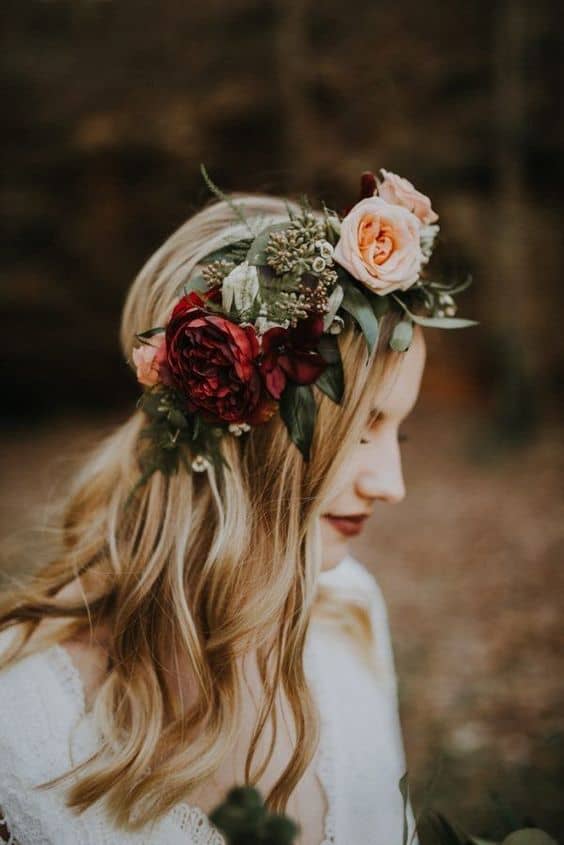 Stunning Spring Wedding Hairstyles With Floral Details