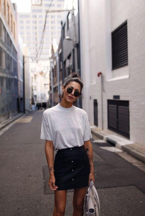 How To Style Your Plain T Shirt In Some Extraordinary Ways This Spring