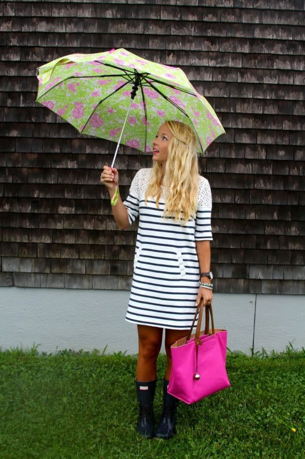 Adorable Spring Combinations With Rain Boots That Are Perfect For The Spring Showers