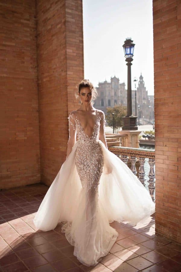 Exquisite Wedding Dresses By Berta Bridal F/W 2018