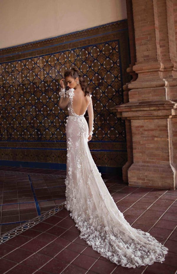 Exquisite Wedding Dresses By Berta Bridal F/W 2018