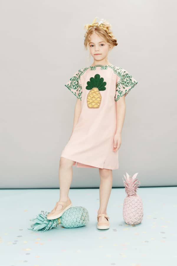 Adorable Outfits For Little Girls That Are Perfect For This Spring