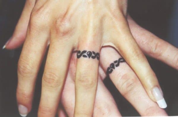 Unique Wedding Ring Tattoos That Will Make You Stand From the Rest Of The Crowd