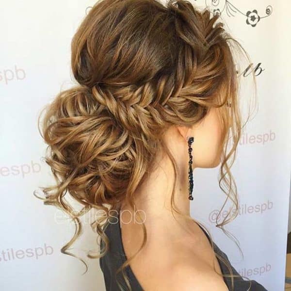 Stunning Prom Hairstyles That Will Take Your Breath Away