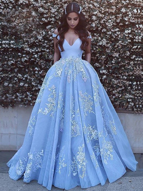 Stunning Prom Dresses That Will Make You The Prom Queen Of 2018 - ALL ...