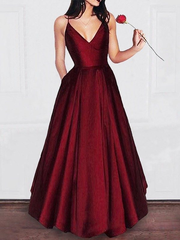 Stunning Prom Dresses That Will Make You The Prom Queen Of 2018