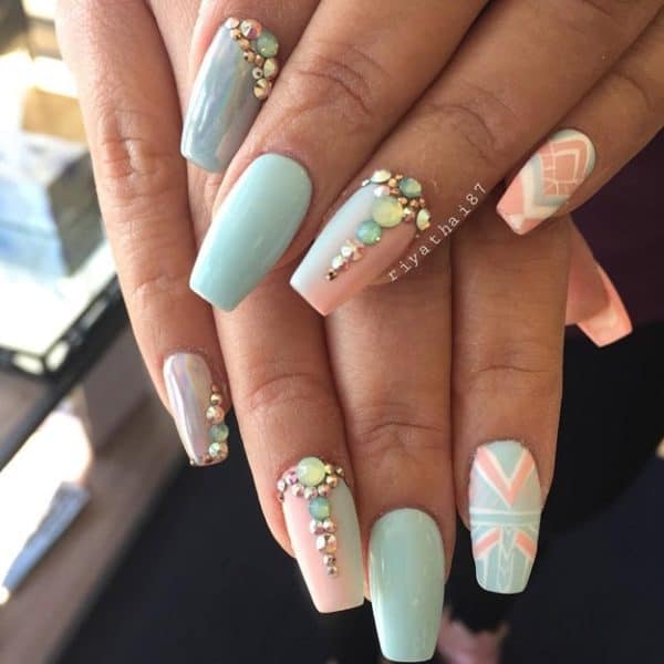 Splendid Nail Designs That Are Just Perfect For Prom