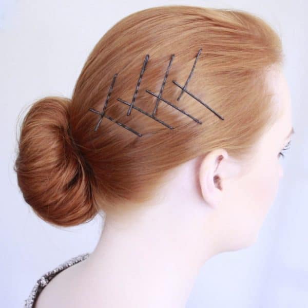 Eye Catching Exposed Bobby Pins Hairstyles That You Have To Check Out