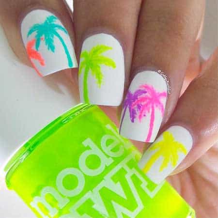 Beach Nail Art That Will Put You In The Summer Mood