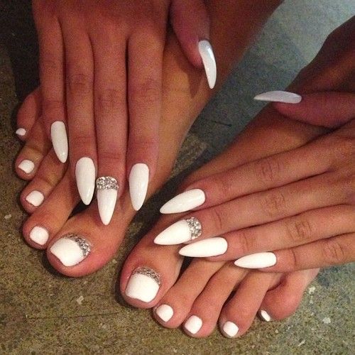 Matching Manicure And Pedicure Ideas That Are Currently Trending