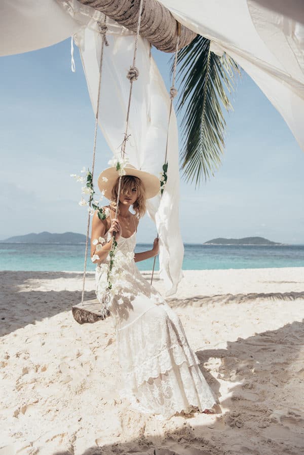 Dreamy Beach Wedding Gowns That Will Make You Feel Like A Goddess