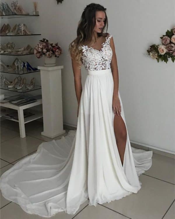 Dreamy Beach Wedding Gowns That Will Make You Feel Like A Goddess