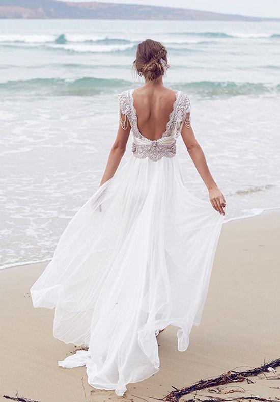Dreamy Beach Wedding Gowns That Will Make You Feel Like A Goddess