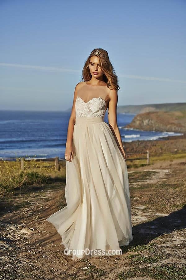 Dreamy Beach Wedding Gowns That Will Make You Feel Like A Goddess