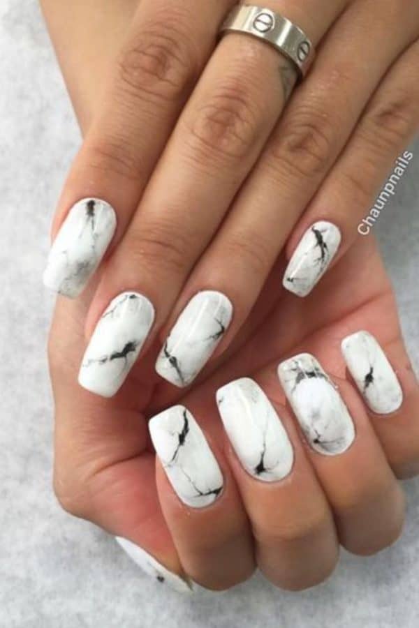 Fancy Marble Nails That Girls Are Going Crazy About