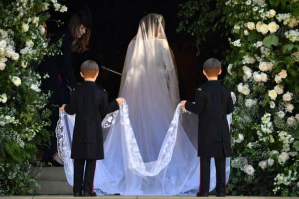 Interesting Details About Meghan Markles Wedding Dress