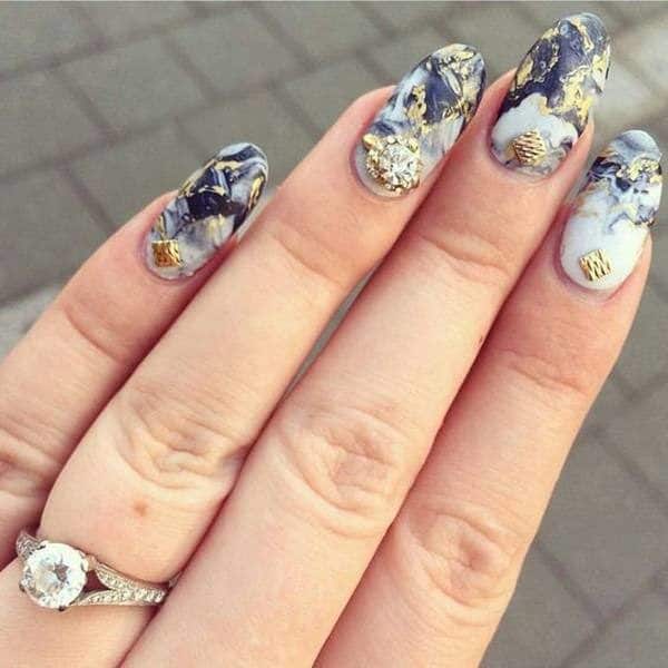 Fancy Marble Nails That Girls Are Going Crazy About