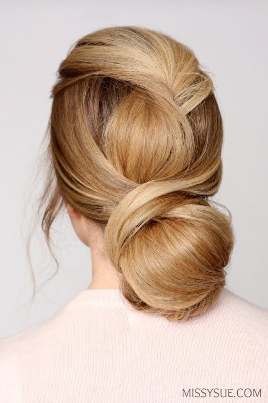 Elegant Low Bun Hairstyles That Will Make You Look Sophisticated