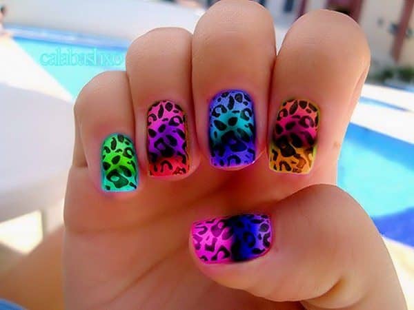 Neon Nails That Will Go Perfectly Well With Your Tanned Skin