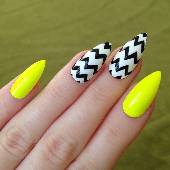 Neon Nails That Will Go Perfectly Well With Your Tanned Skin