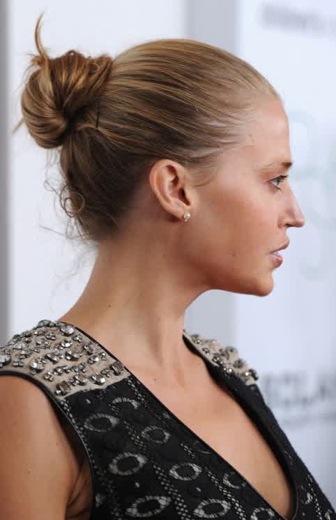 Easy Updo Hairstyles That Are Perfect For The Hot Summer Days