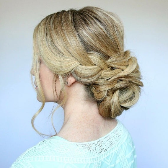 Elegant Low Bun Hairstyles That Will Make You Look Sophisticated