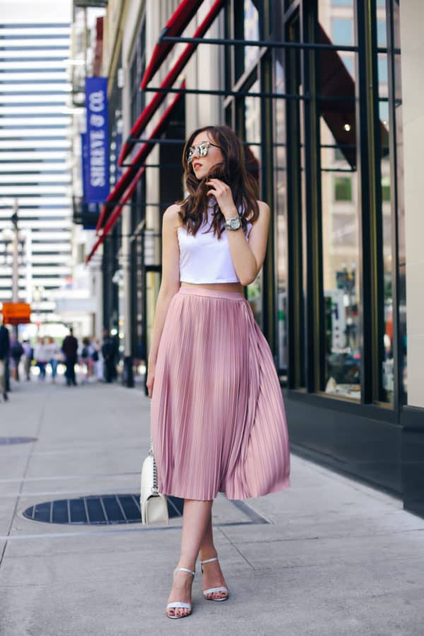 How To Style Pleated Skirts This Summer In Some Fancy Ways