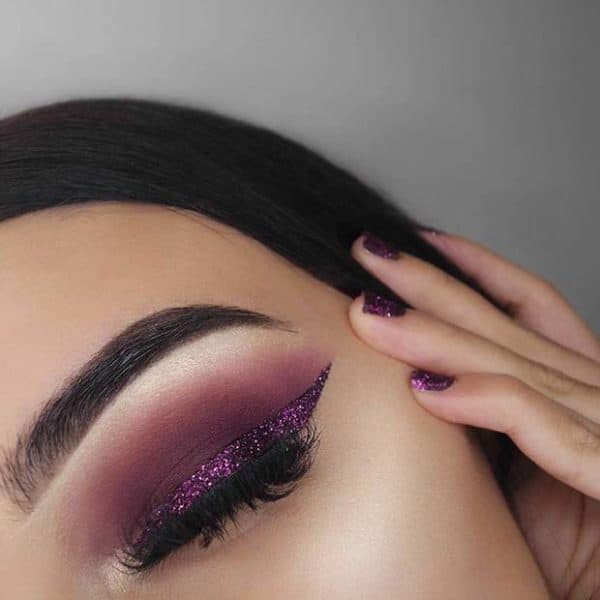 Glittering Eyeliner Makeup Ideas That Will Draw Attention To Your Eyes