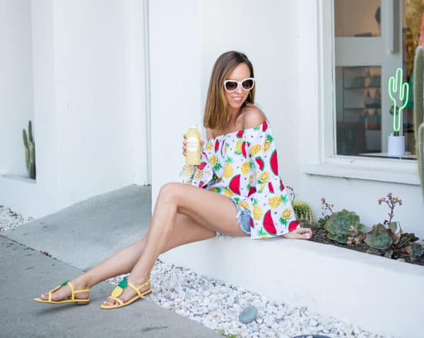 Fruit Print Street Style Outfits That Will Add Freshness To Your Look