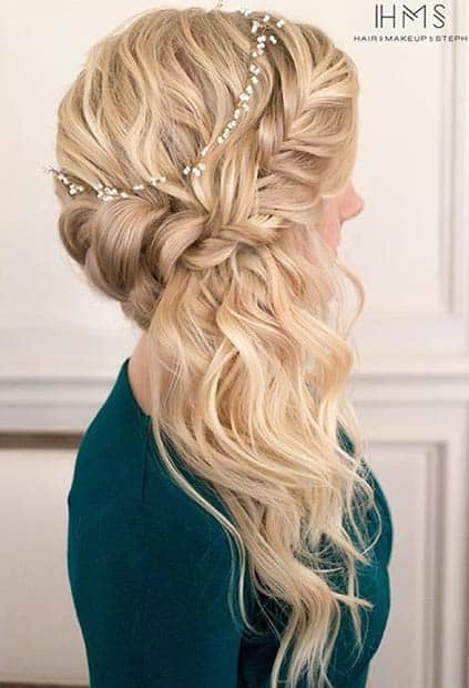 Romantic Side Swept Hairstyles That Will Put All Eyes On You